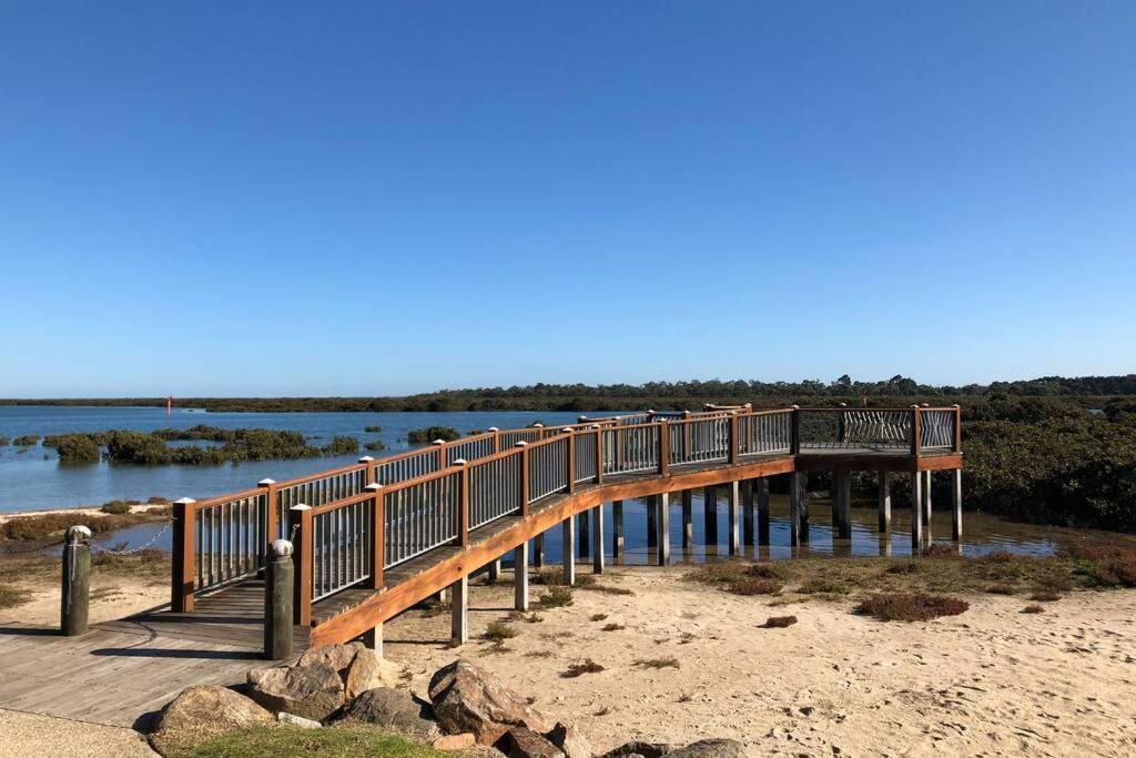 That Seaside Cottage - Fully Equipped Home, 4 Bedrooms On The Foreshore Tooradin Luaran gambar